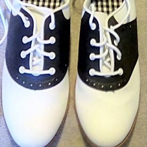 Saddle Oxfords